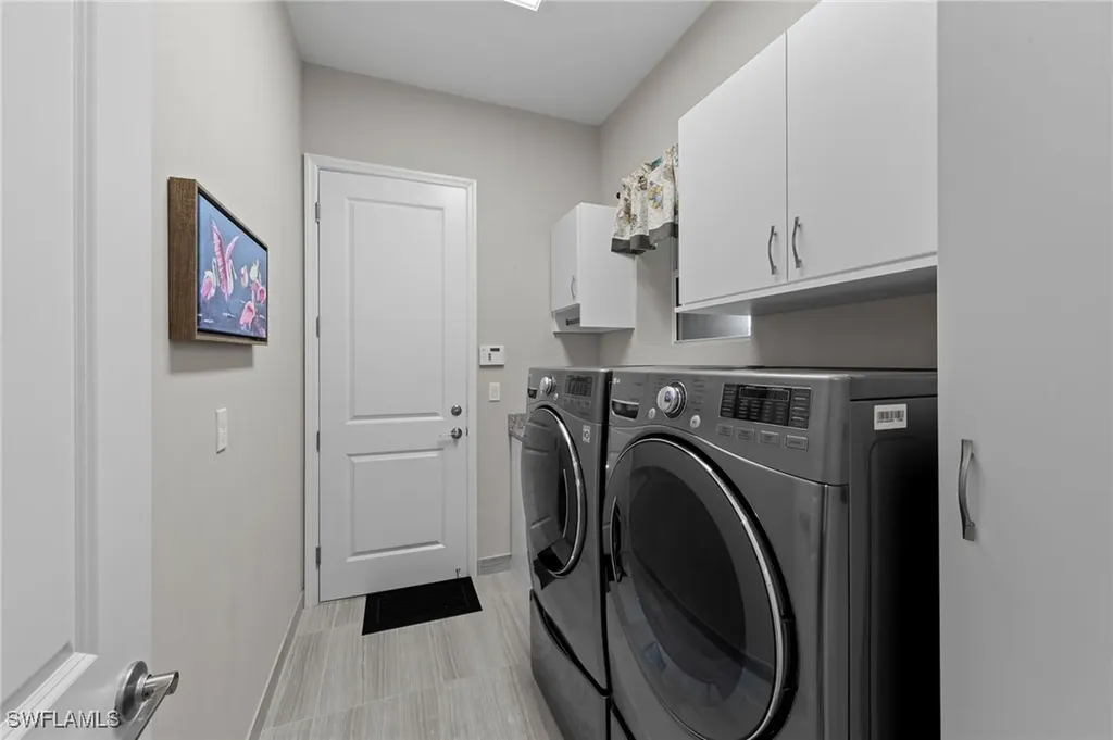 28560 Twain Drive Bonita Springs FL 34135