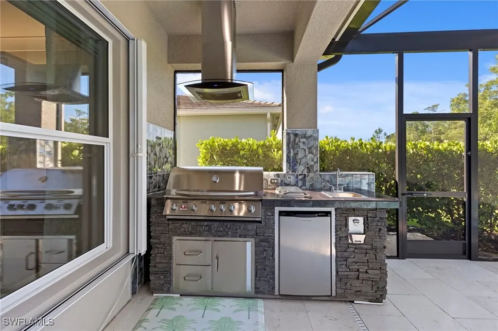 28560 Twain Drive Bonita Springs FL 34135