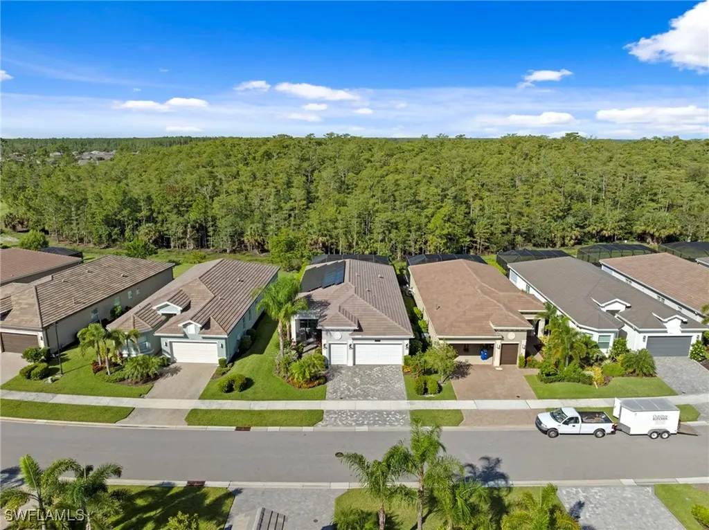 28560 Twain Drive Bonita Springs FL 34135