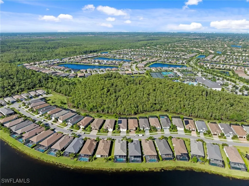 28560 Twain Drive Bonita Springs FL 34135