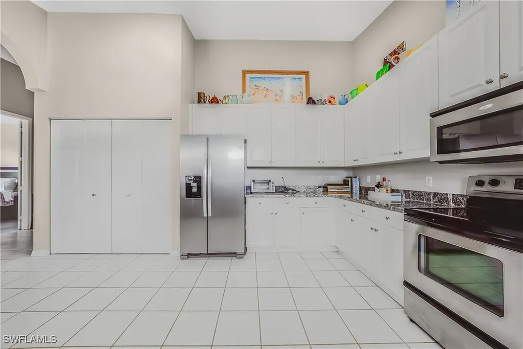 6745 Huntington Lakes Circle Naples FL 34119