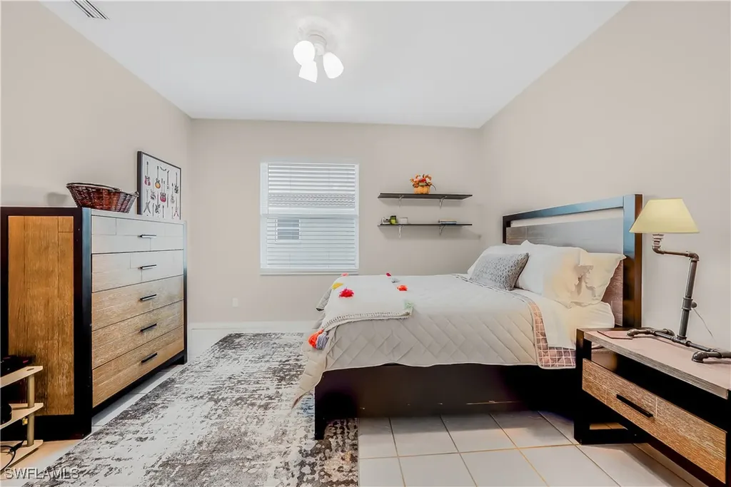 6745 Huntington Lakes Circle Naples FL 34119