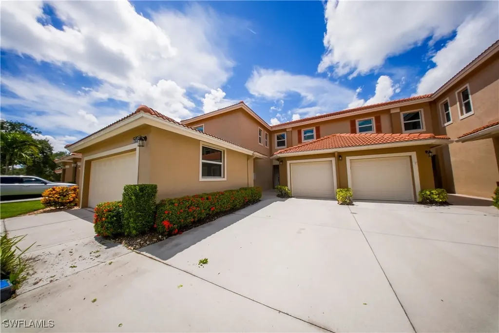 6745 Huntington Lakes Circle Naples FL 34119