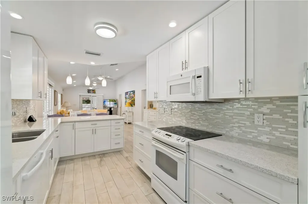 4266 Springs Lane Bonita Springs FL 34134