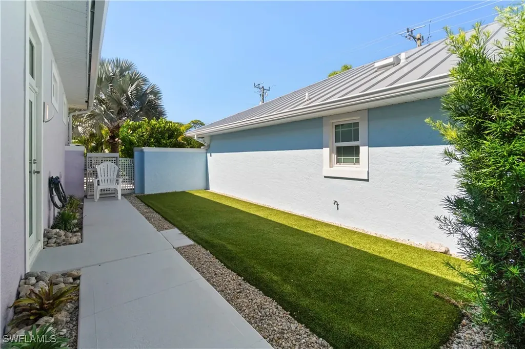 4266 Springs Lane Bonita Springs FL 34134