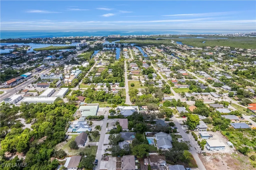 4266 Springs Lane Bonita Springs FL 34134