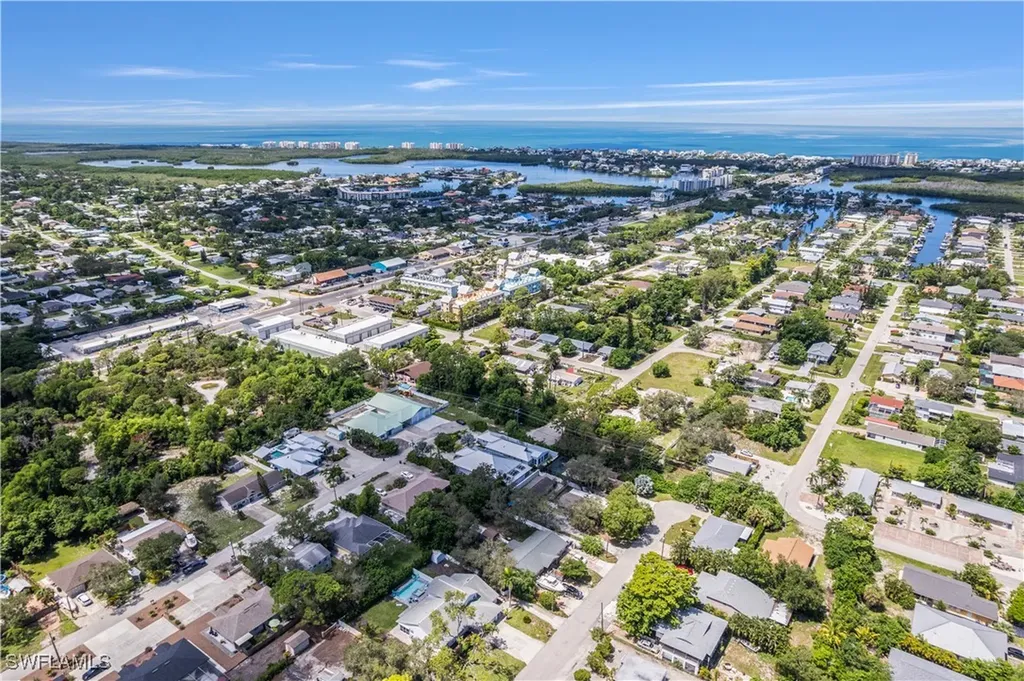 4266 Springs Lane Bonita Springs FL 34134