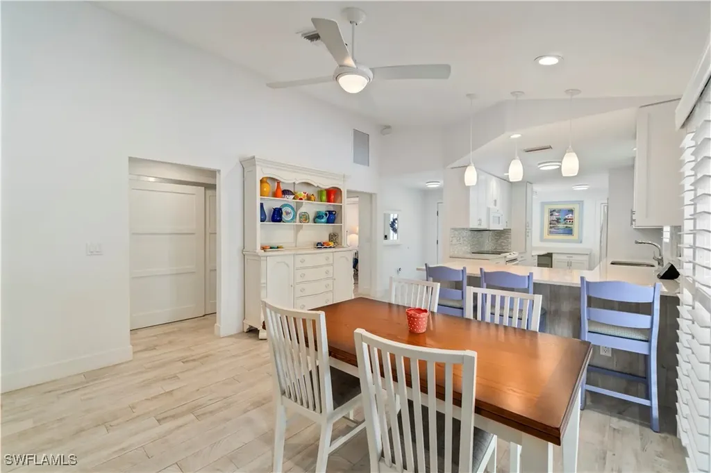 4266 Springs Lane Bonita Springs FL 34134