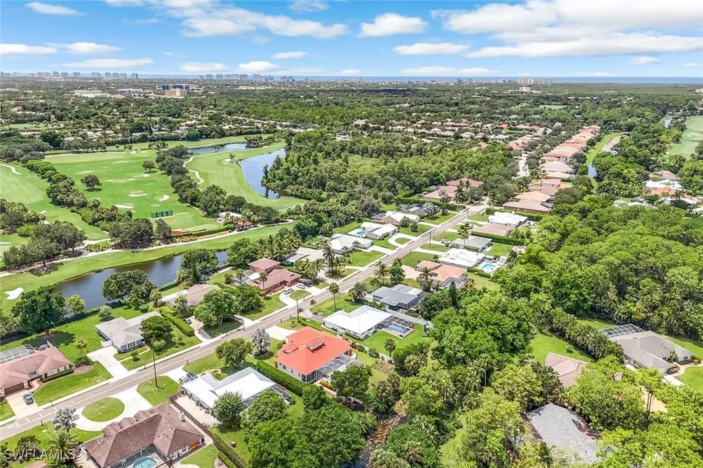 539 Cypress Way E Naples FL 34110