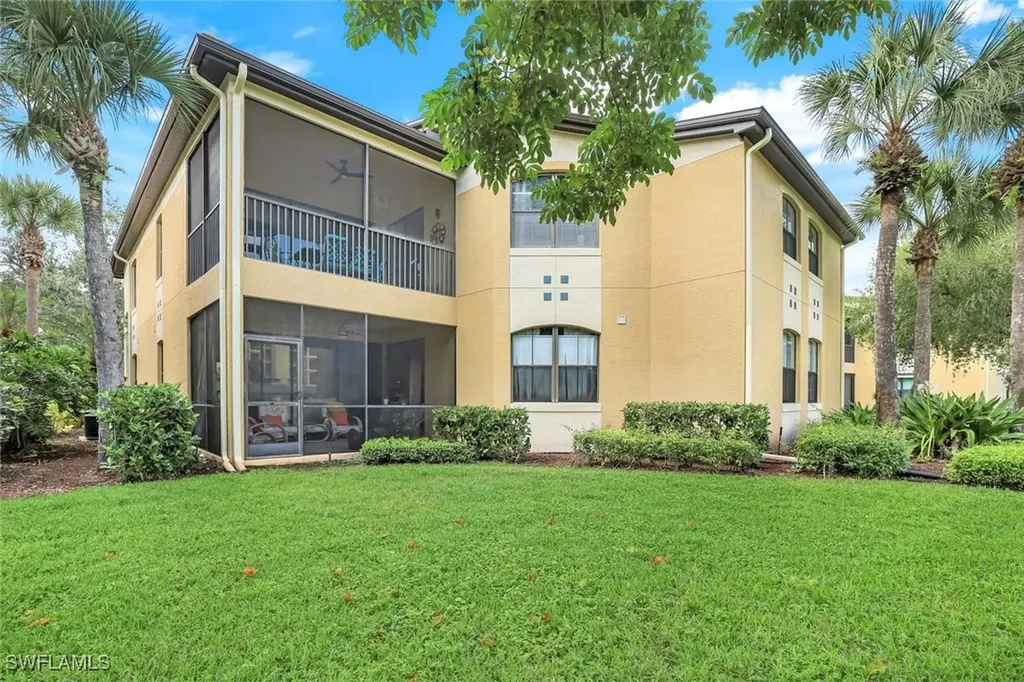 178 Vintage Circle Naples FL 34119