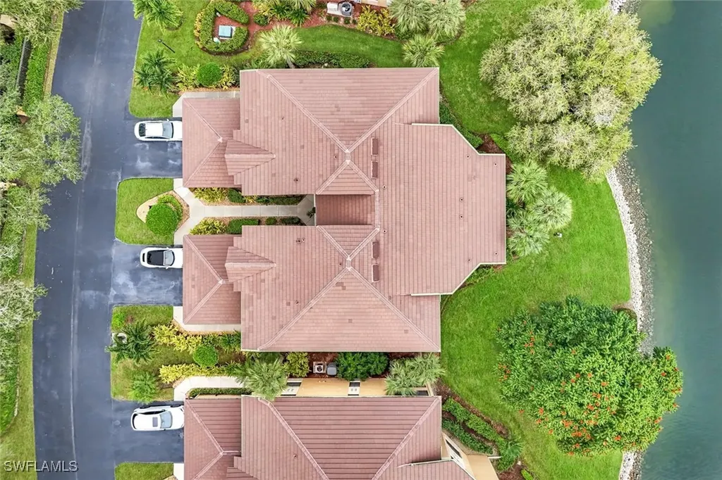 178 Vintage Circle Naples FL 34119