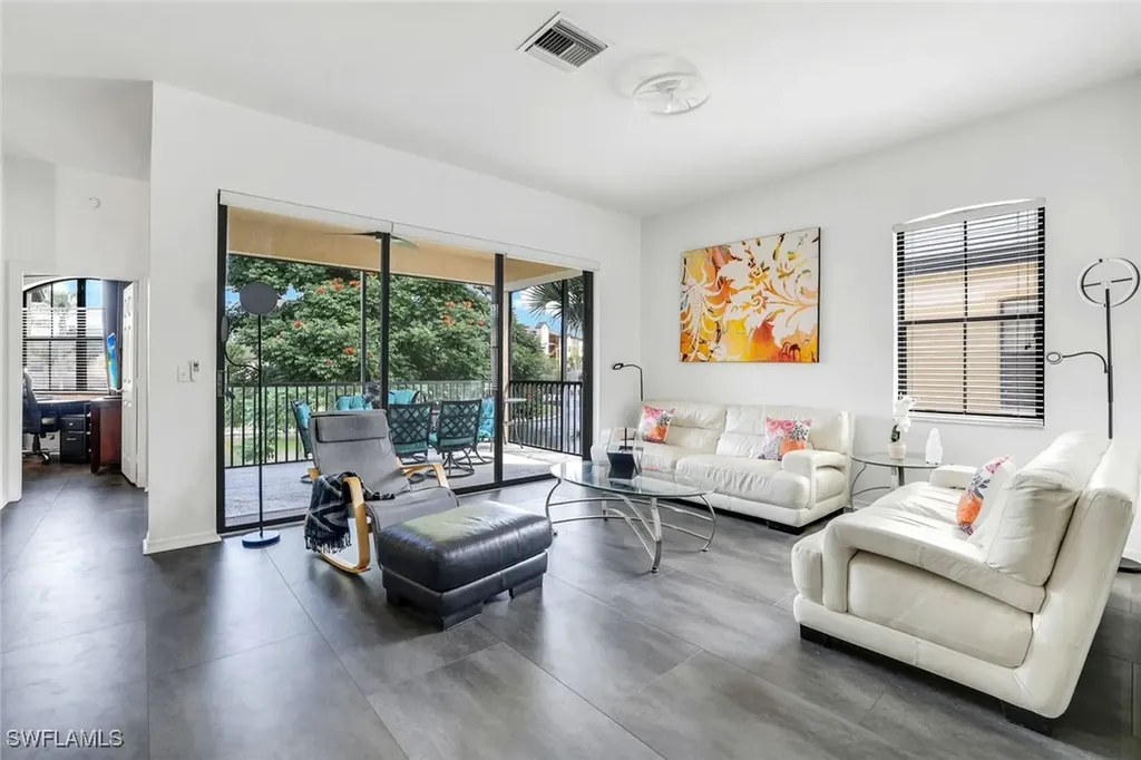 178 Vintage Circle Naples FL 34119