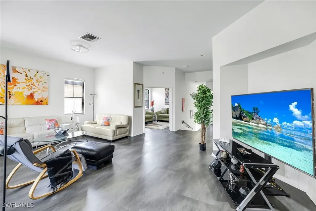 178 Vintage Circle Naples FL 34119