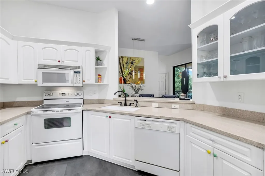 178 Vintage Circle Naples FL 34119