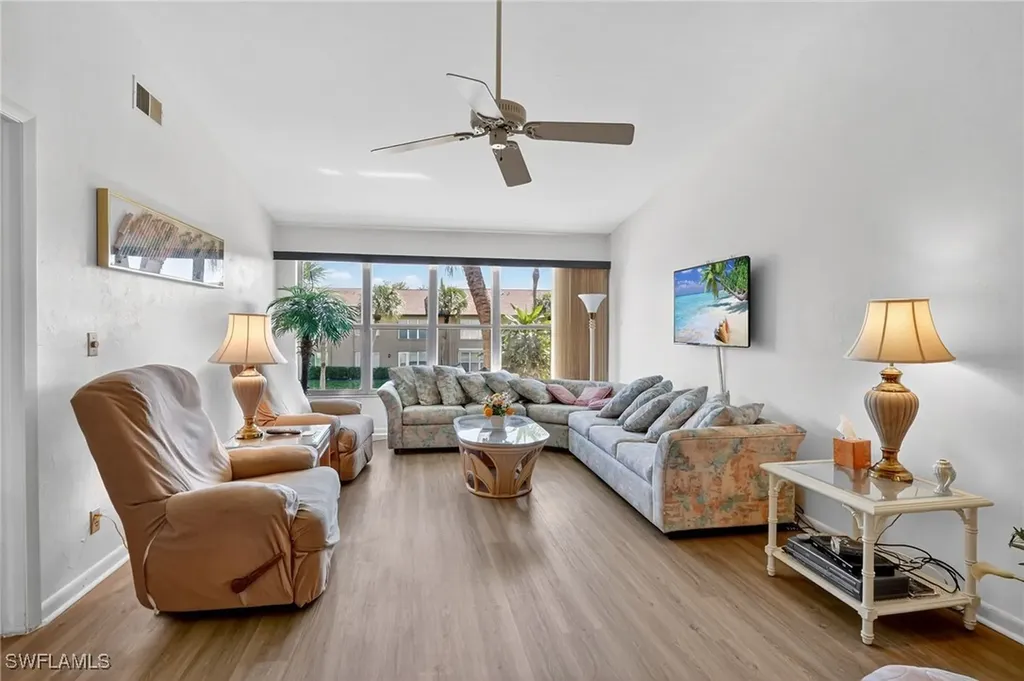 4210 Looking Glass Lane Naples FL 34112