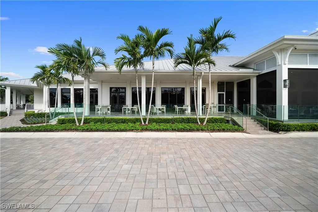 764 Eagle Creek Drive Naples FL 34113
