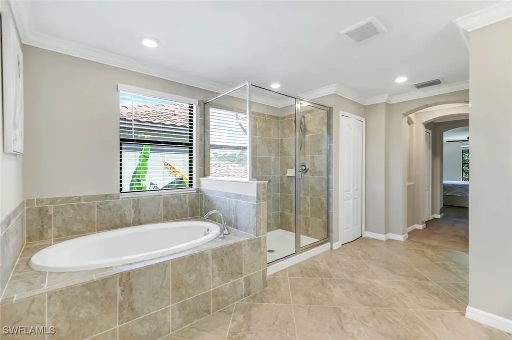 4264 Raffia Palm Circle Naples FL 34119