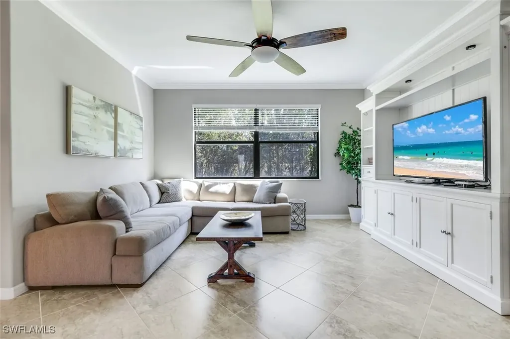 4264 Raffia Palm Circle Naples FL 34119
