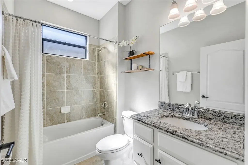 4264 Raffia Palm Circle Naples FL 34119