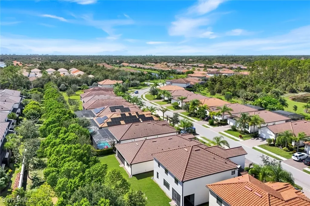 4264 Raffia Palm Circle Naples FL 34119