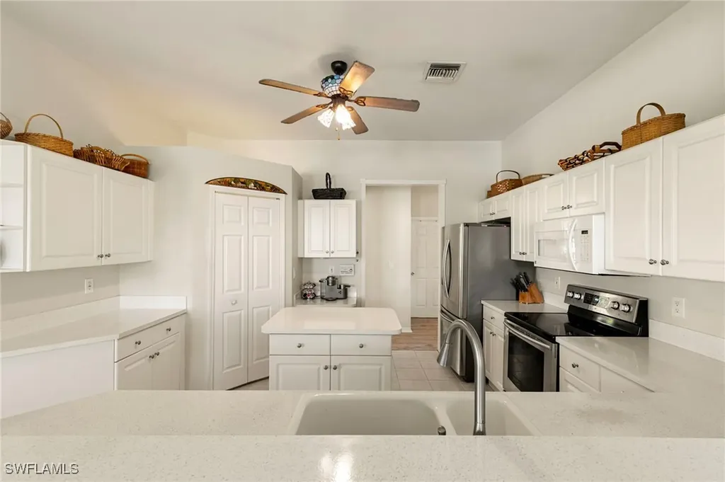 860 Grand Rapids Boulevard Naples FL 34120
