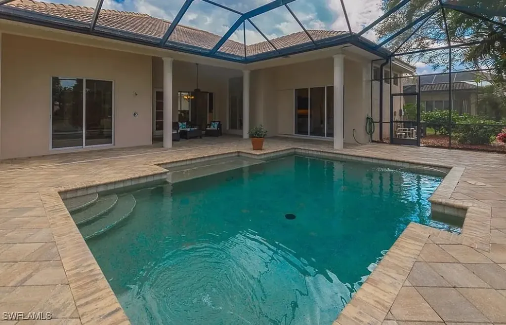 5891 Barclay Lane Naples FL 34110