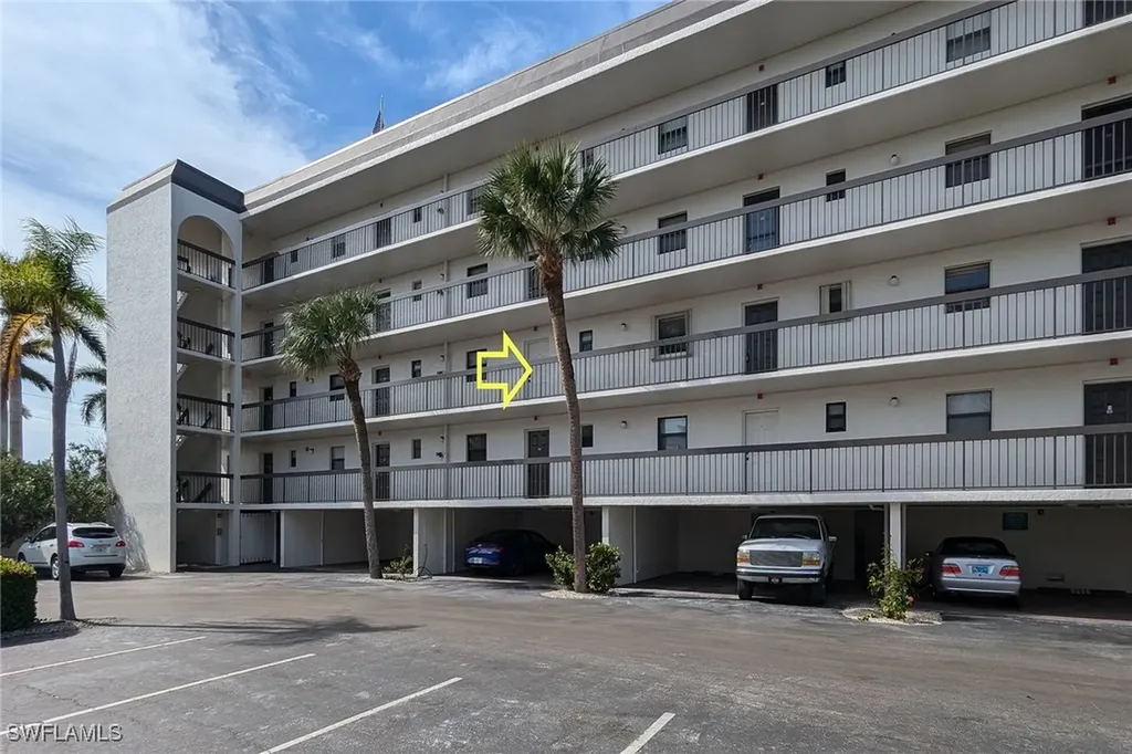 1012 Anglers Cove Marco Island FL 34145