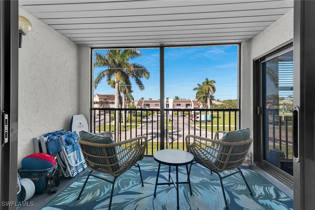 1012 Anglers Cove Marco Island FL 34145
