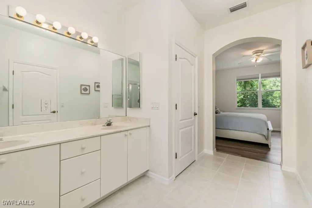 9021 Las Maderas Drive Bonita Springs FL 34135