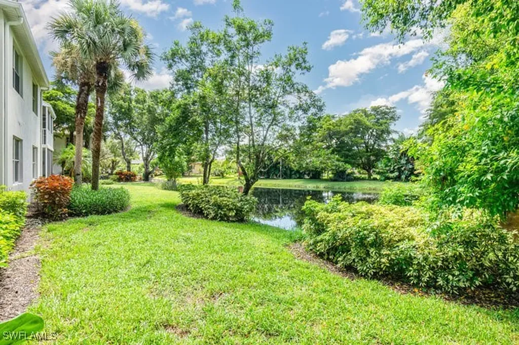 9021 Las Maderas Drive Bonita Springs FL 34135