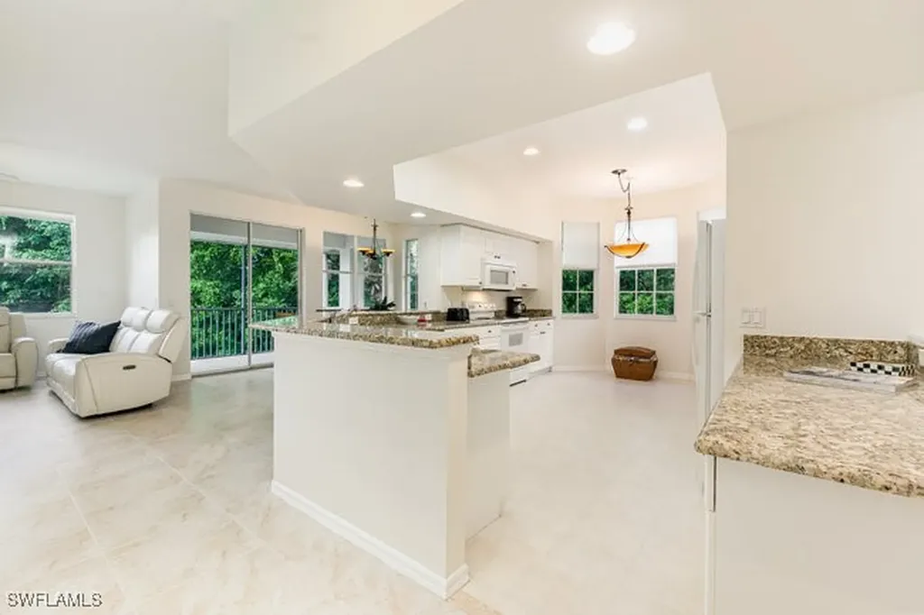 9021 Las Maderas Drive Bonita Springs FL 34135