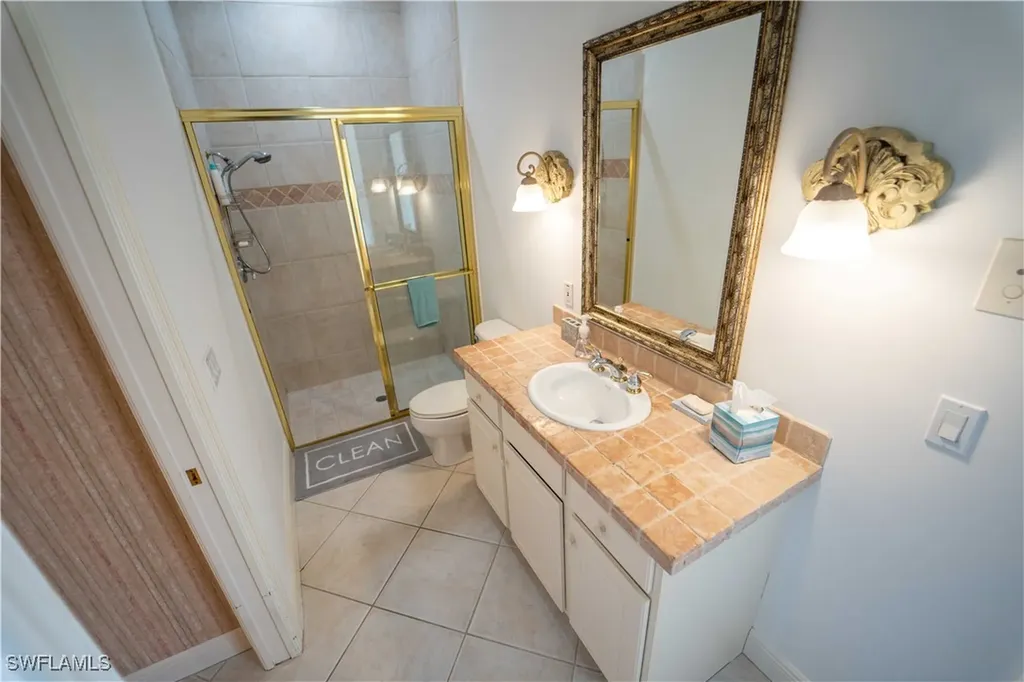 5886 Paradise Circle Naples FL 34110