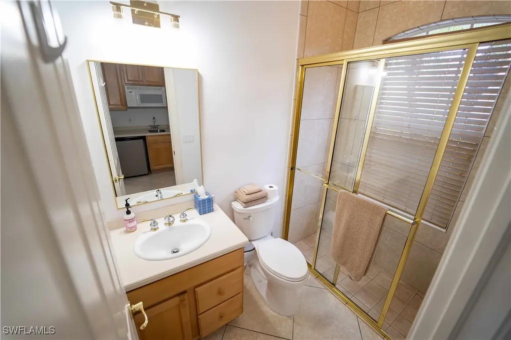 5886 Paradise Circle Naples FL 34110