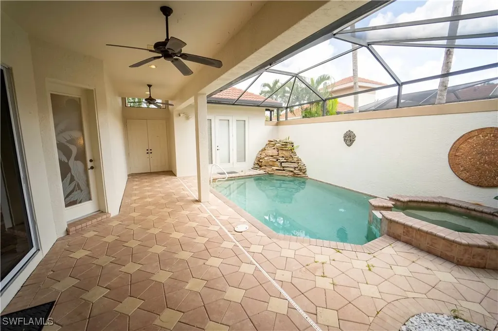5886 Paradise Circle Naples FL 34110