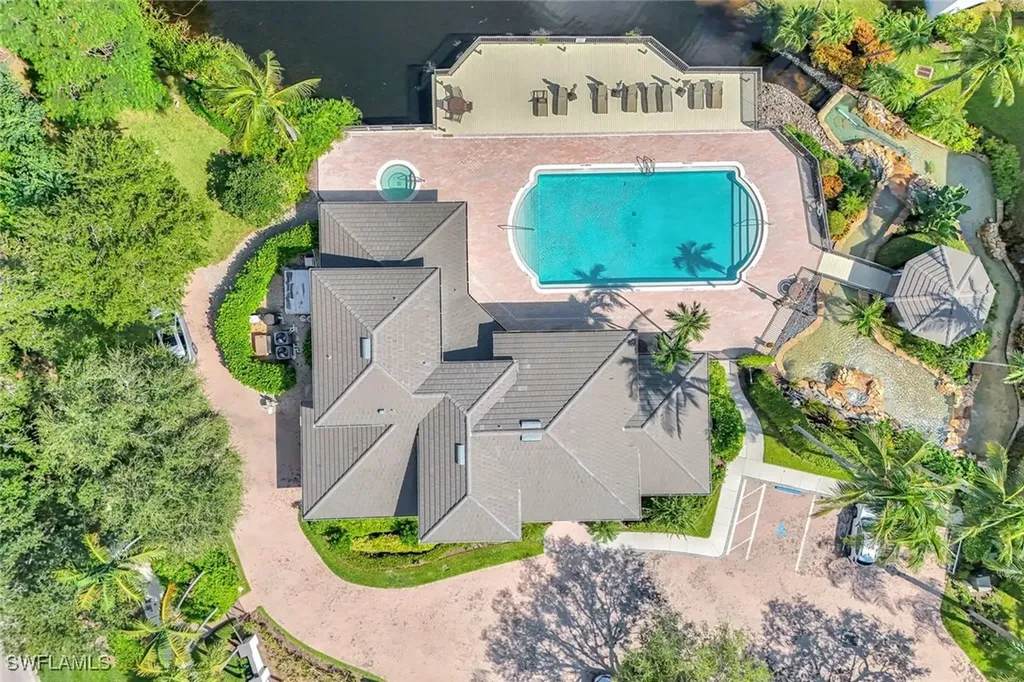 770 Bentwater Circle Naples FL 34108