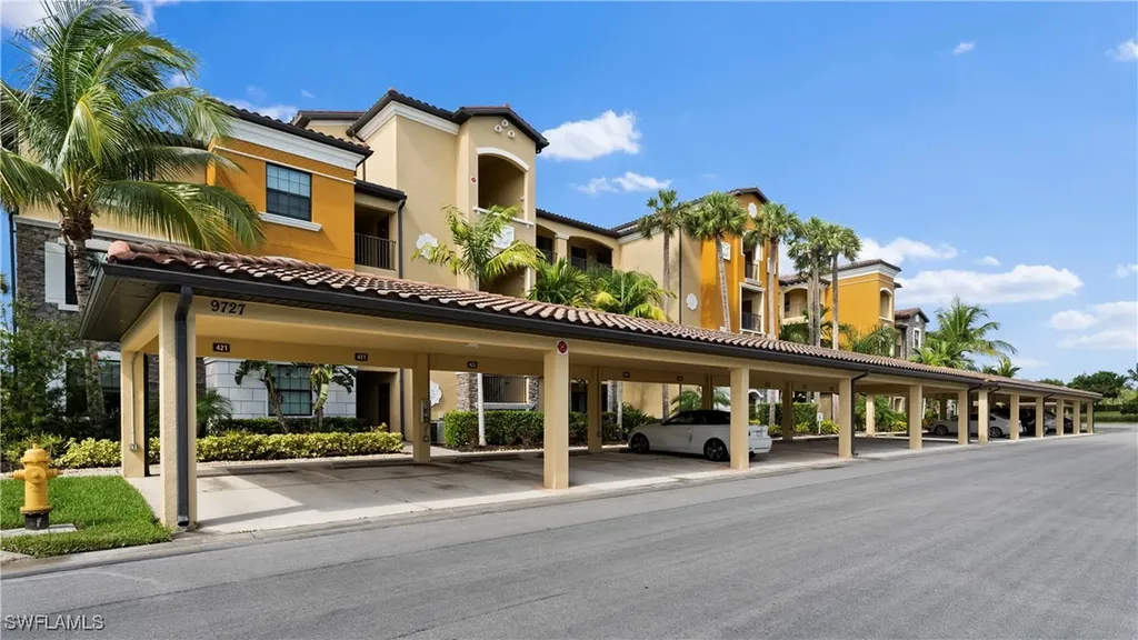 9727 Acqua Court Naples FL 34113