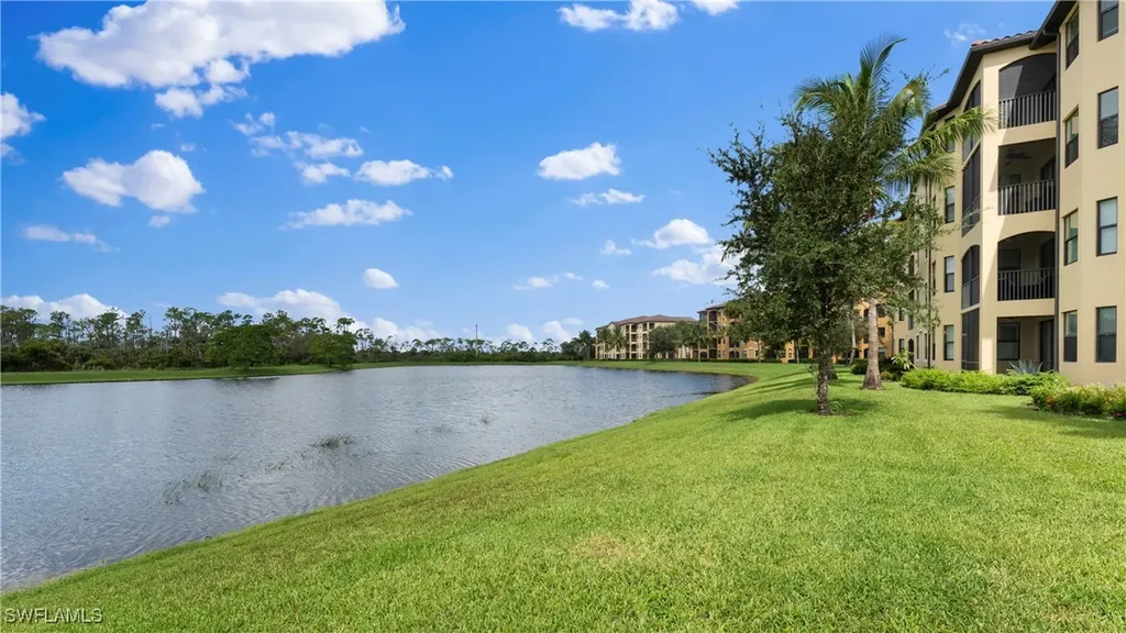 9727 Acqua Court Naples FL 34113