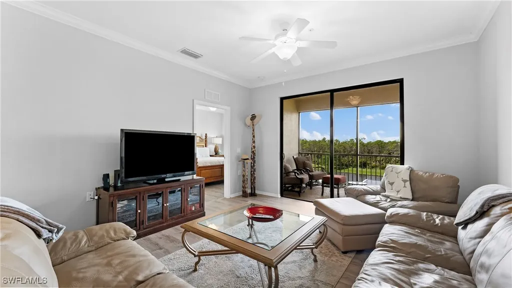 9727 Acqua Court Naples FL 34113