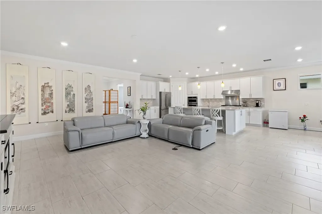 10530 Jackson Square Drive Estero FL 33928