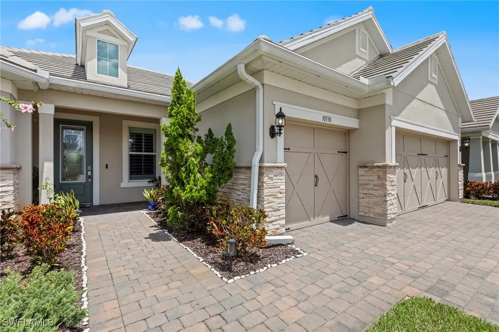 10530 Jackson Square Drive Estero FL 33928