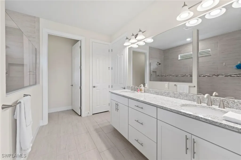 10530 Jackson Square Drive Estero FL 33928