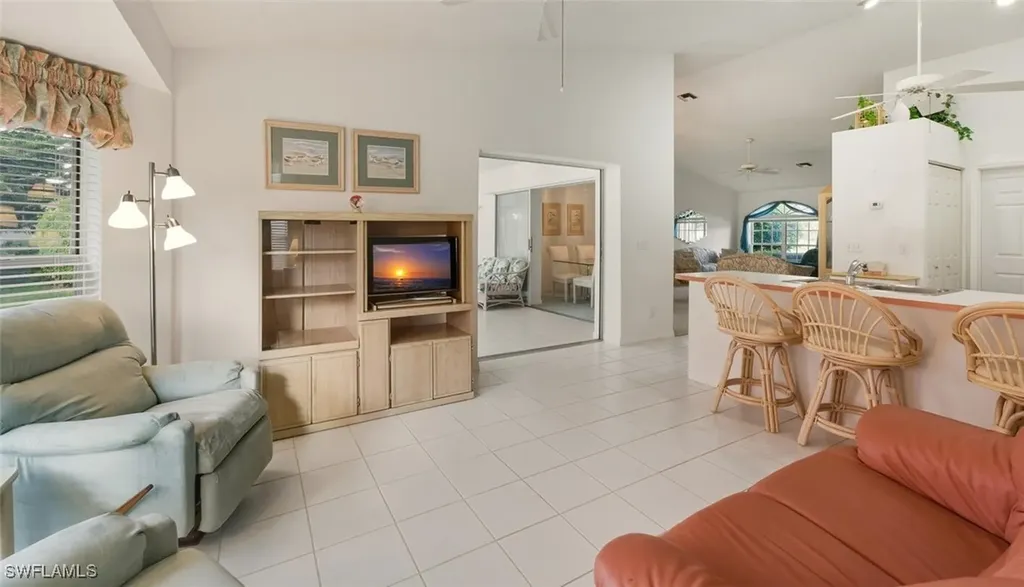 121 Estelle Drive Naples FL 34112