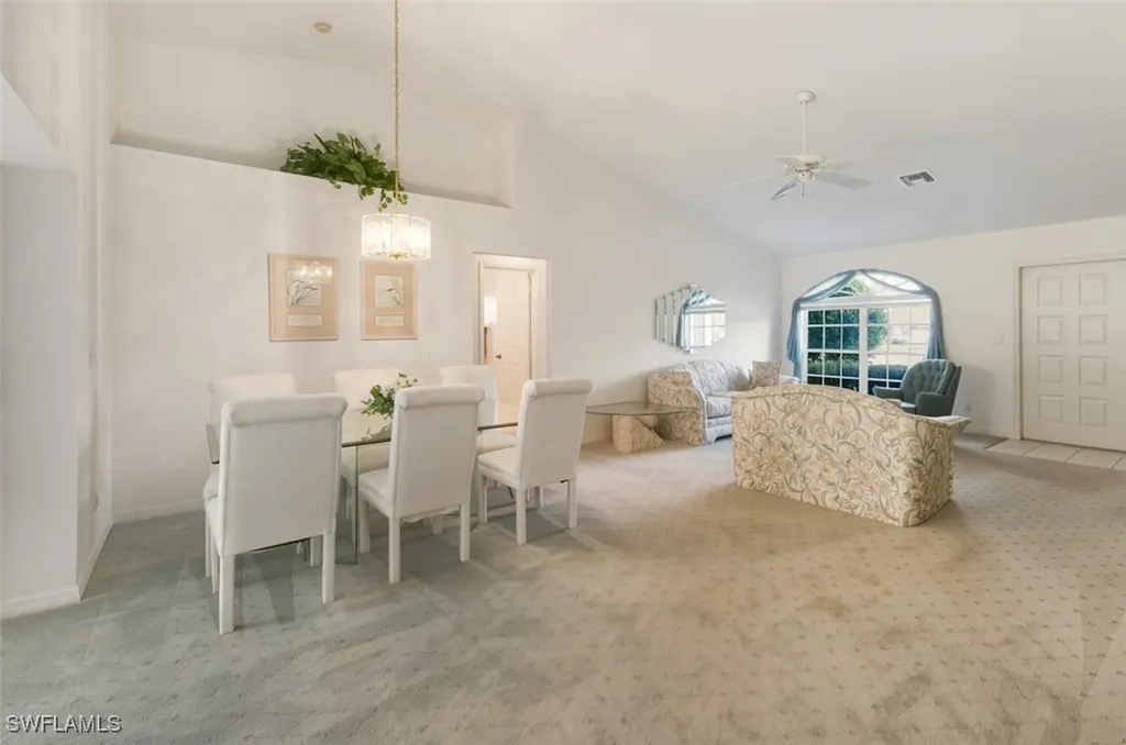 121 Estelle Drive Naples FL 34112