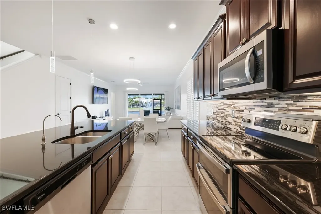 3275 Pilot Circle Naples FL 34120