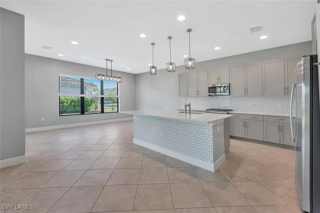 12260 Red Pine Place Estero FL 33928
