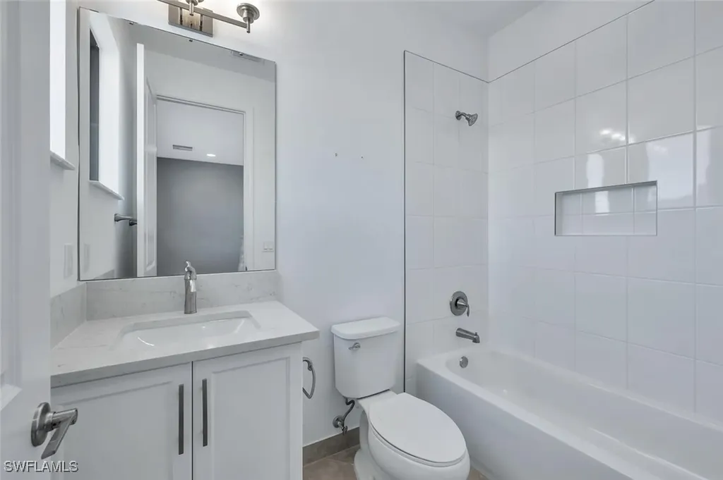 12260 Red Pine Place Estero FL 33928