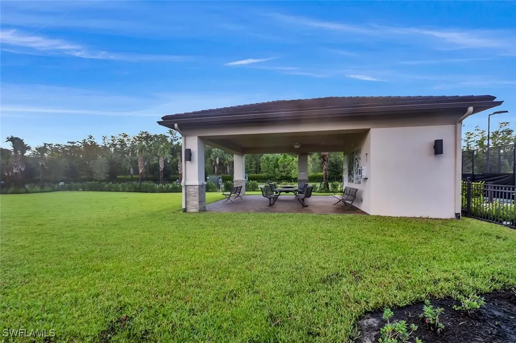 12260 Red Pine Place Estero FL 33928