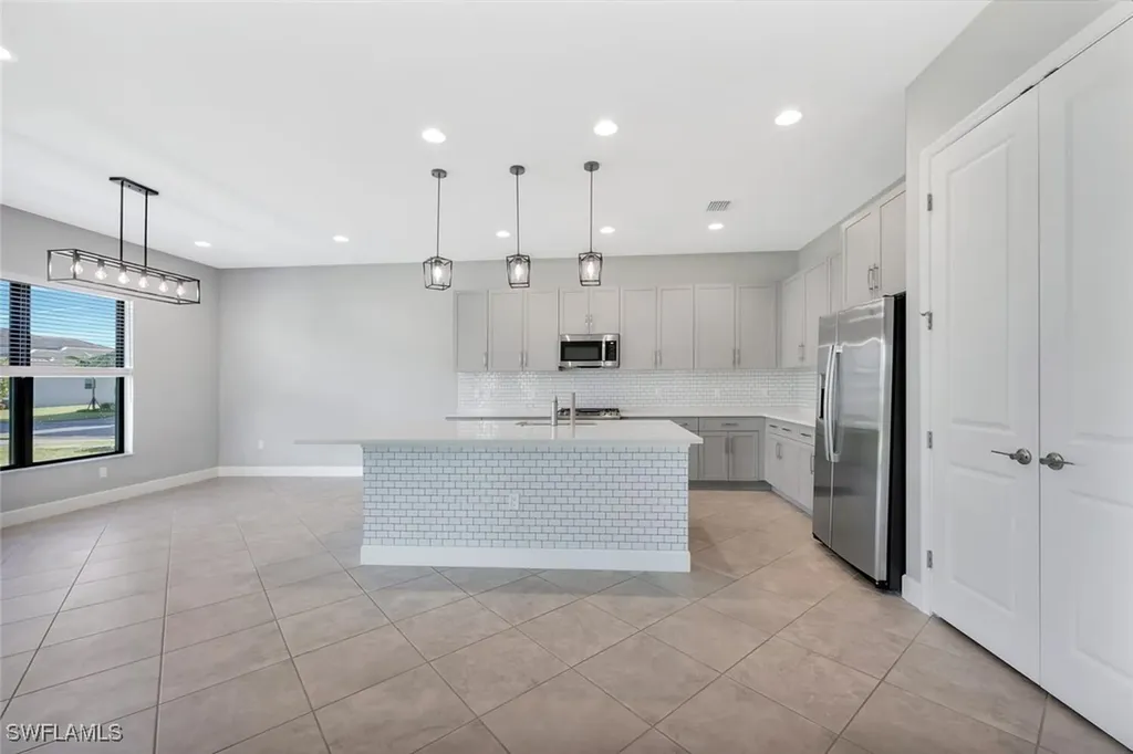 12260 Red Pine Place Estero FL 33928