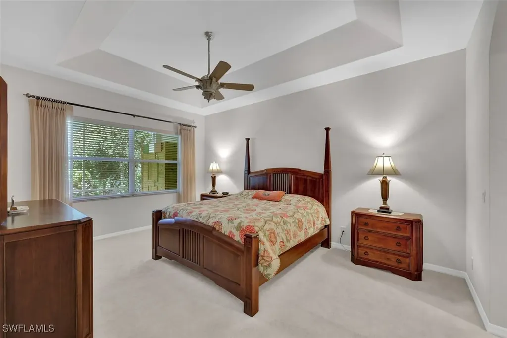 818 Grafton Court Naples FL 34104