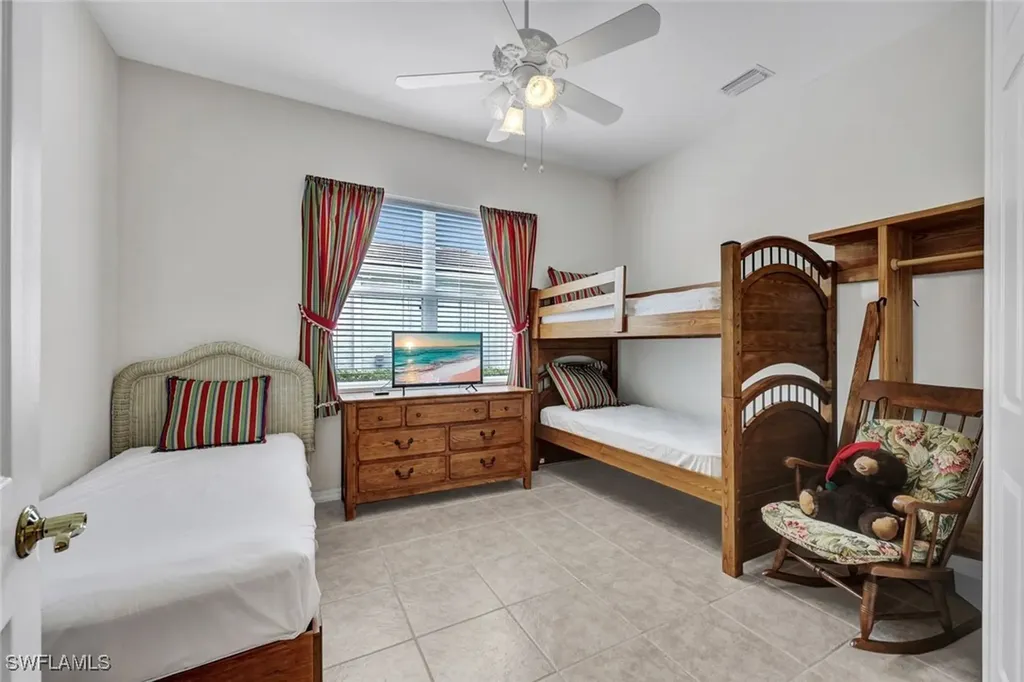 818 Grafton Court Naples FL 34104